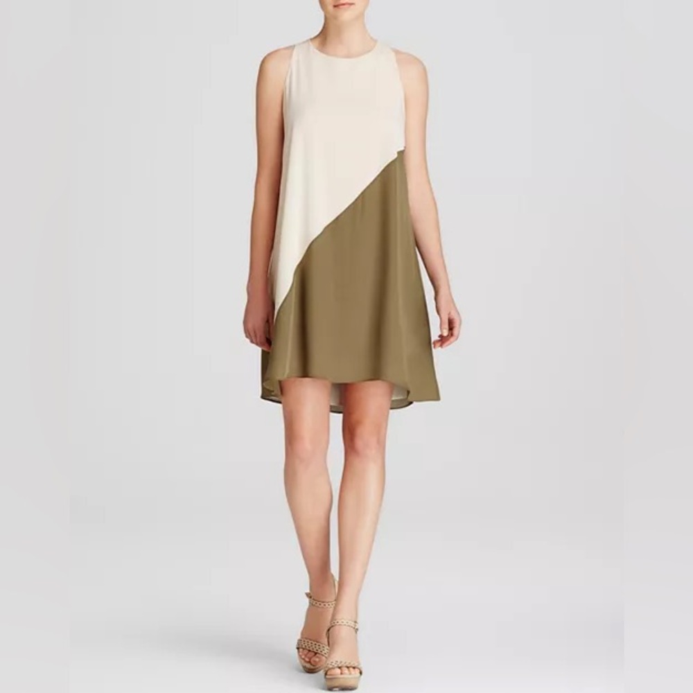 Alice and Olivia
Marion Twist Tunic Dress Beige Dark Green Size XS